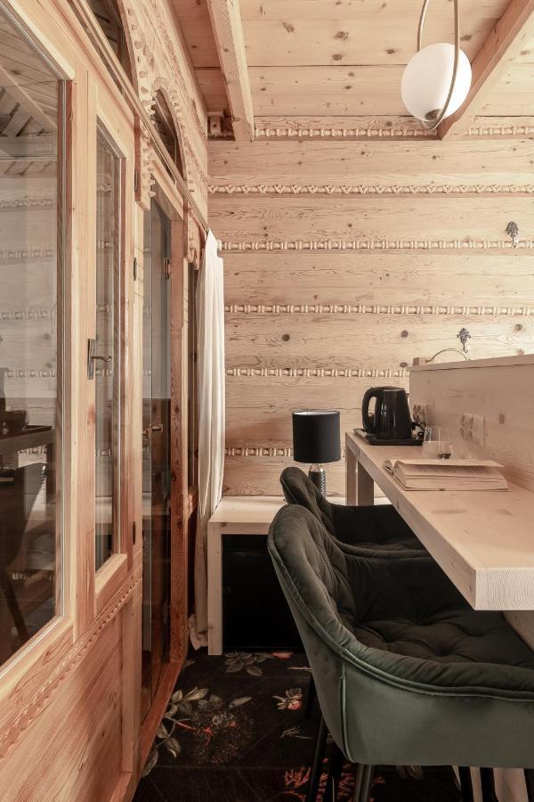 Villa Milimani - Stuletnia, Folk & Butique, Adults Only Zakopane Bagian luar foto